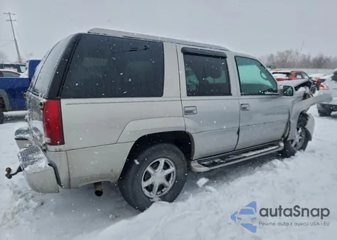 2000 GMC Yukon Denali from USA, damaged, VIN 1GKEK13R0YR111949